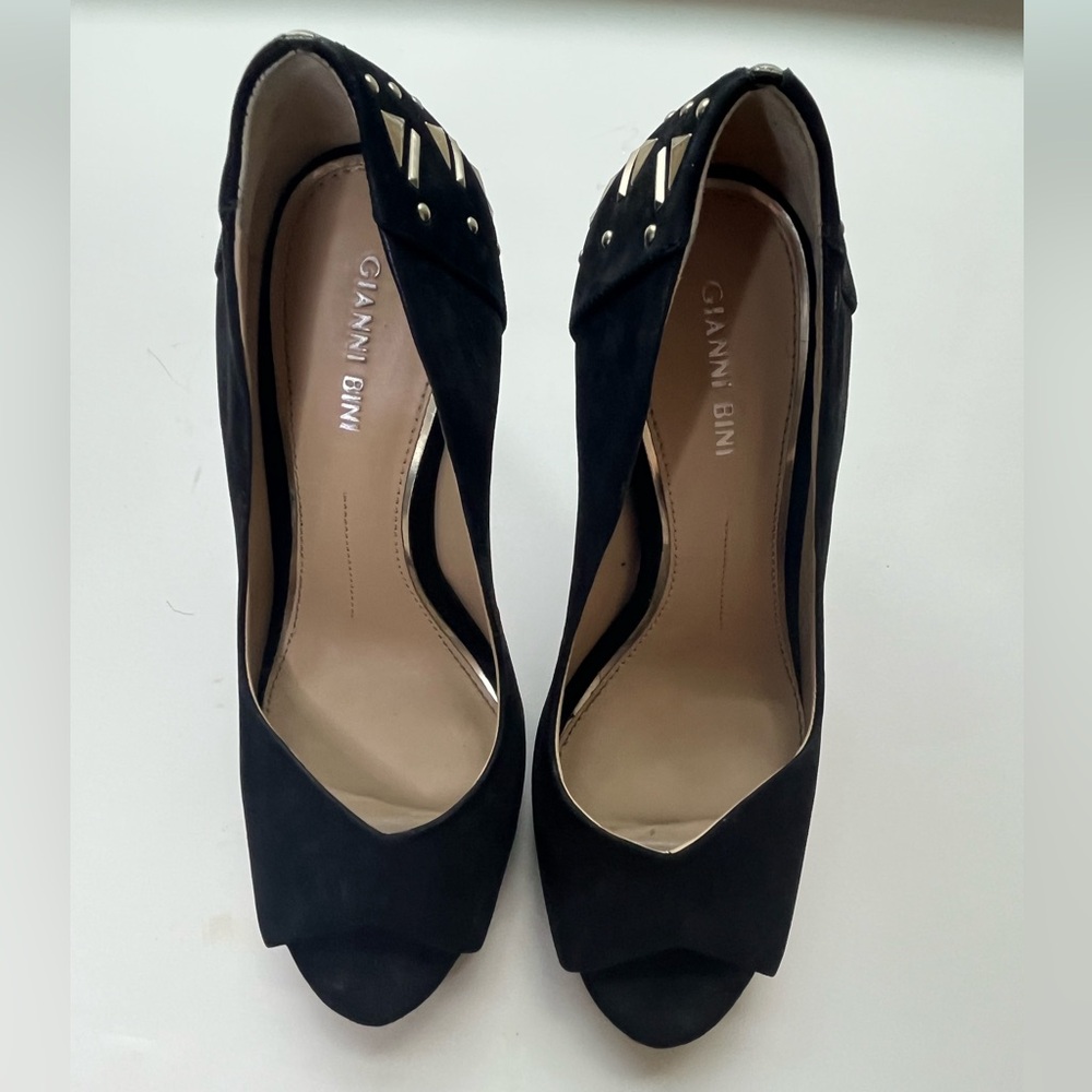 Gianni Bini Black Stiletto Heels Classic Pumps